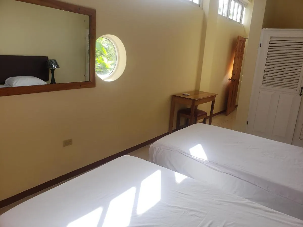 Bed and Breakfast Sea Shell Palms, Ocho Rios Jamaika