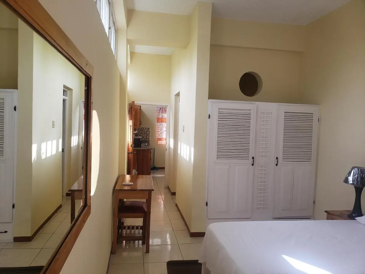 Frühstückspension Bed and Breakfast Sea Shell Palms, Ocho Rios